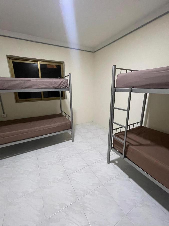 Ommi Hostel سانت جوليان المظهر الخارجي الصورة