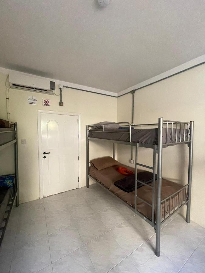 Ommi Hostel سانت جوليان المظهر الخارجي الصورة